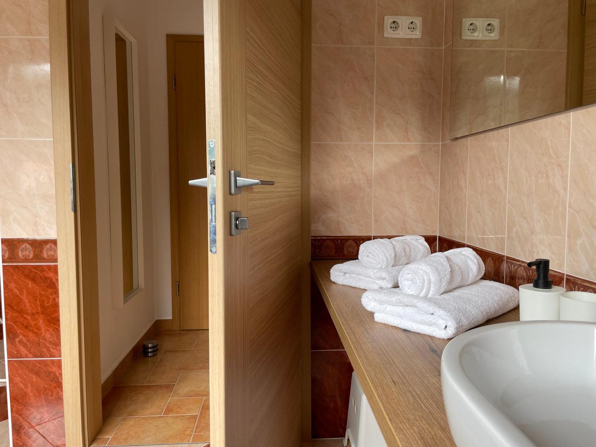 All Seasons Apartments Lasko Ngoại thất bức ảnh